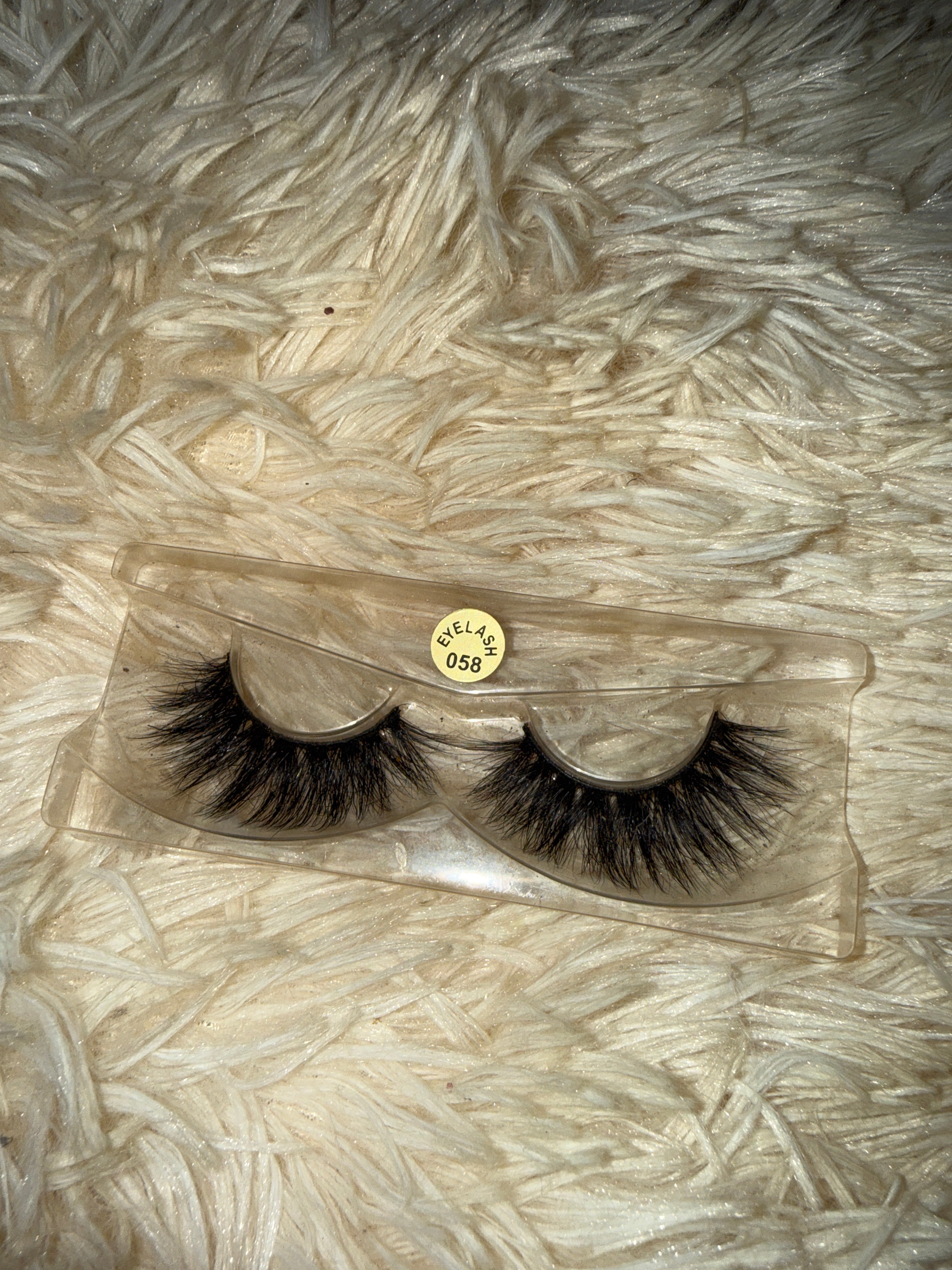 Beauties Throne Lash Strips 058