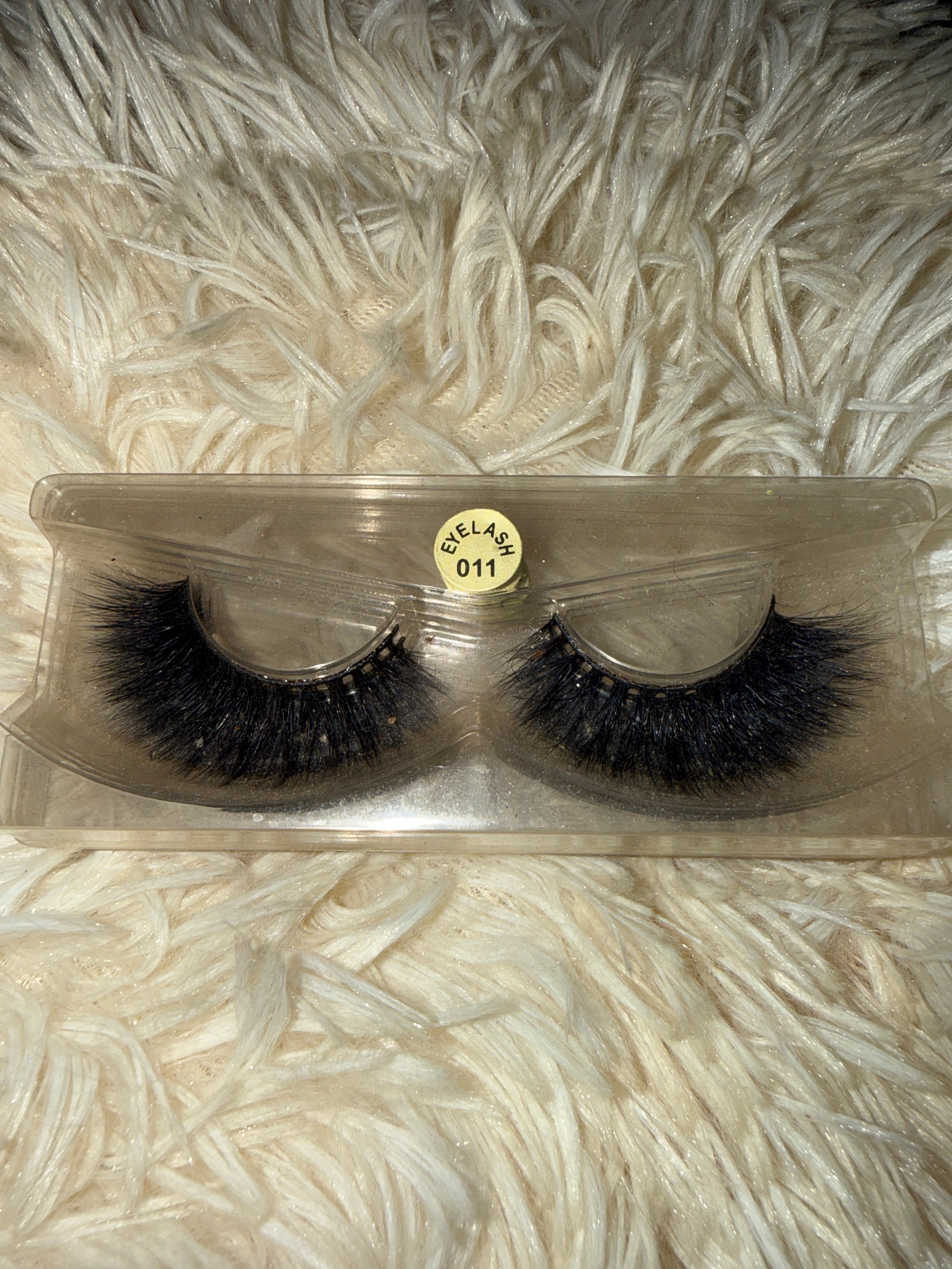 Beauties Throne Lash Strips 011
