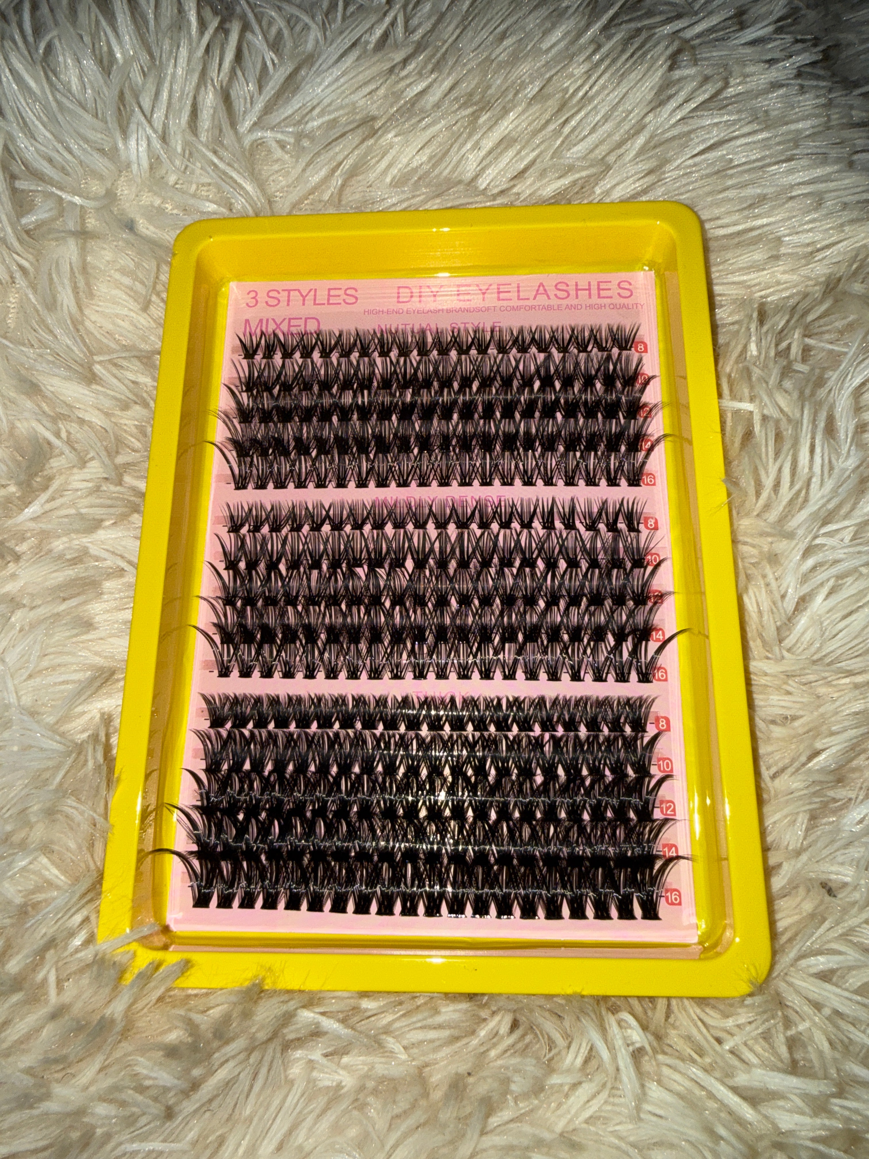 ￼Lash Extensions